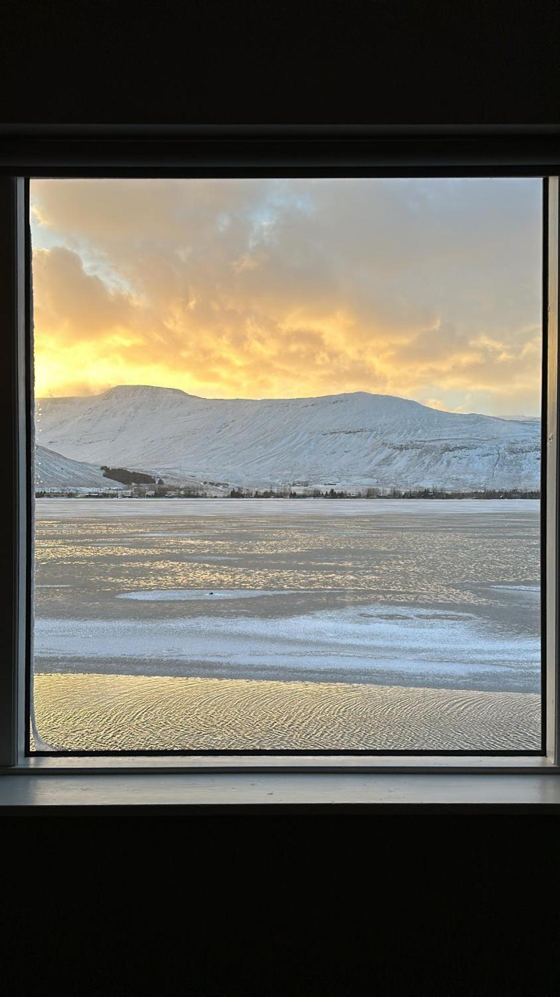 Cosy Lakeview Cabin 45 Minutes From Reykjavik Mosfellsbaer Extérieur photo